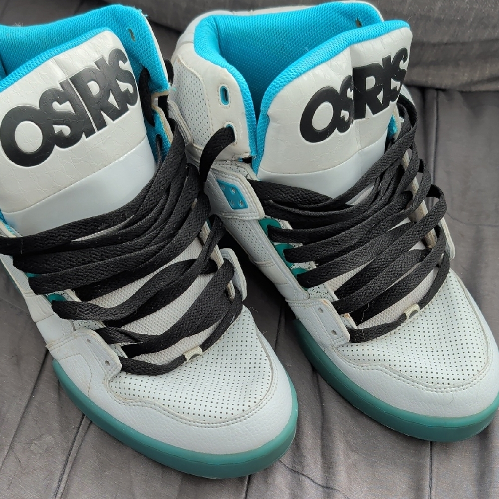 Osiris Gray and Teal High-Top Sneakers